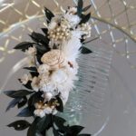 Betűzhető szárazvirágos hajdísz – fehér/sötétzöld